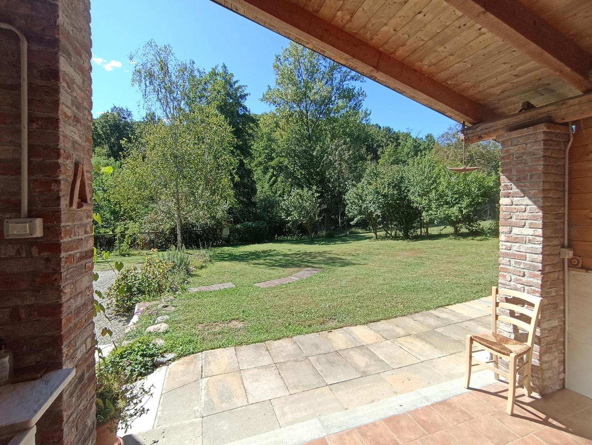 I Suoni Del Bosco Hotel Casalborgone ภายนอก รูปภาพ